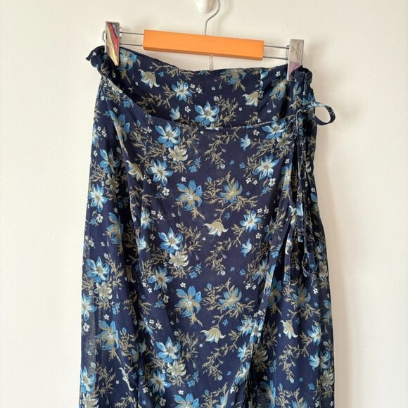 Free People Femme Edge Maxi Skirt Indigo Blue Floral Size 6 - Picture 7 of 10